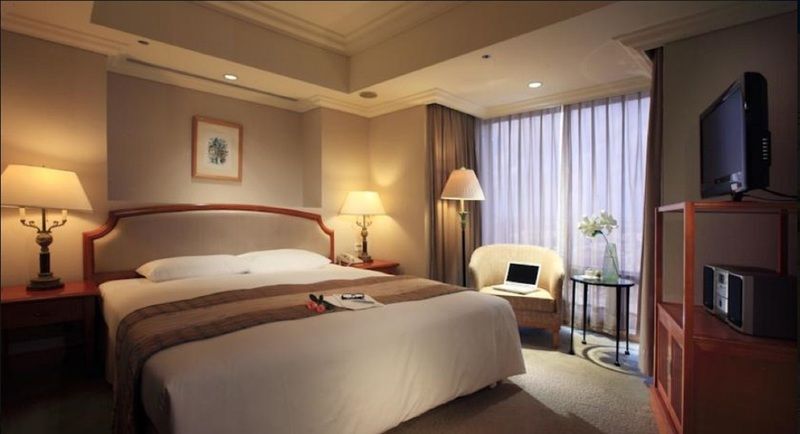 Han Hsien International Hotel Гаосюн Екстер'єр фото